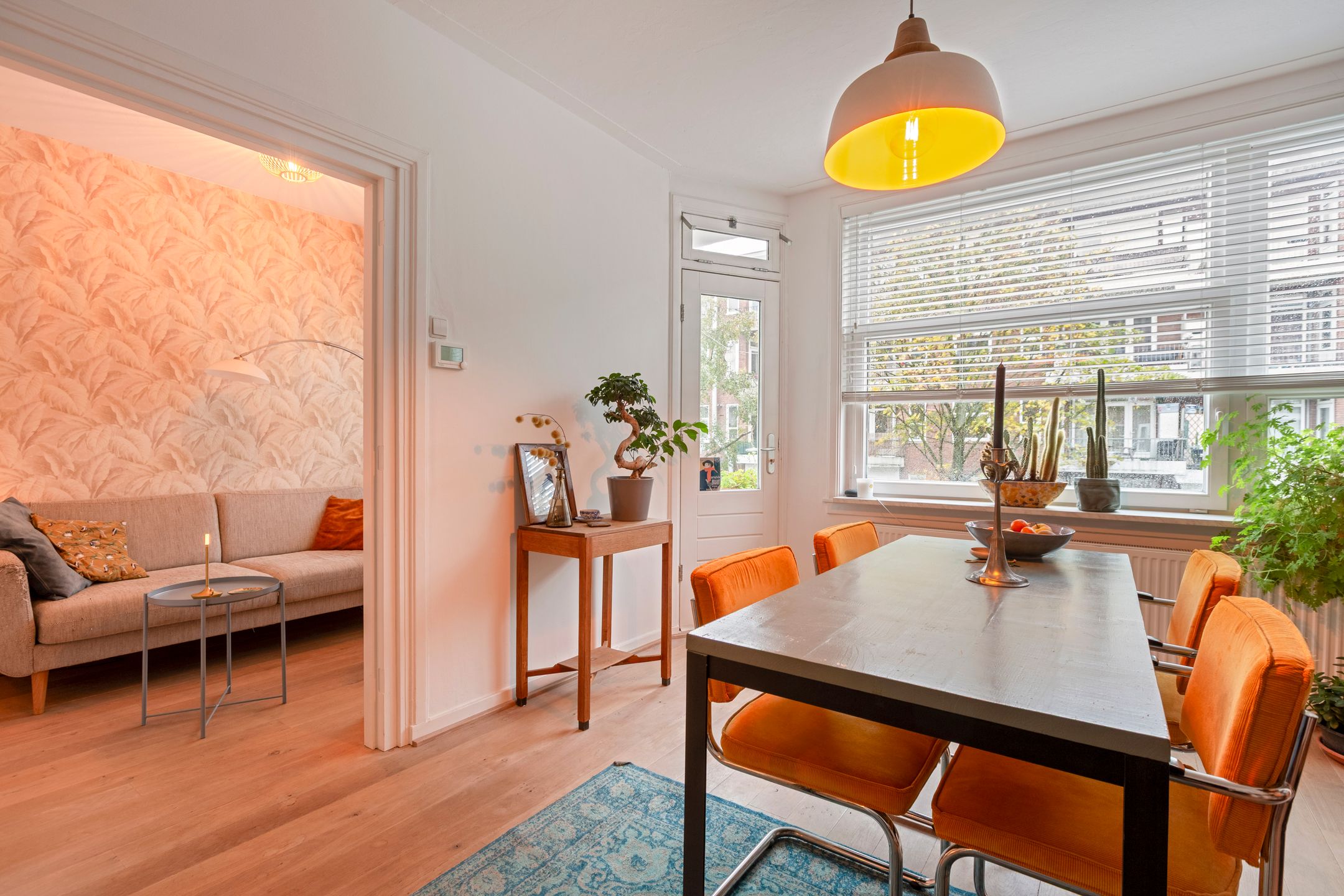 Photo 12 of Trouringhstraat 8-1