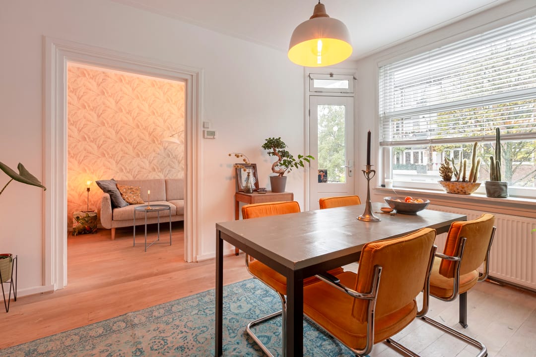 Photo 13 of Trouringhstraat 8-1