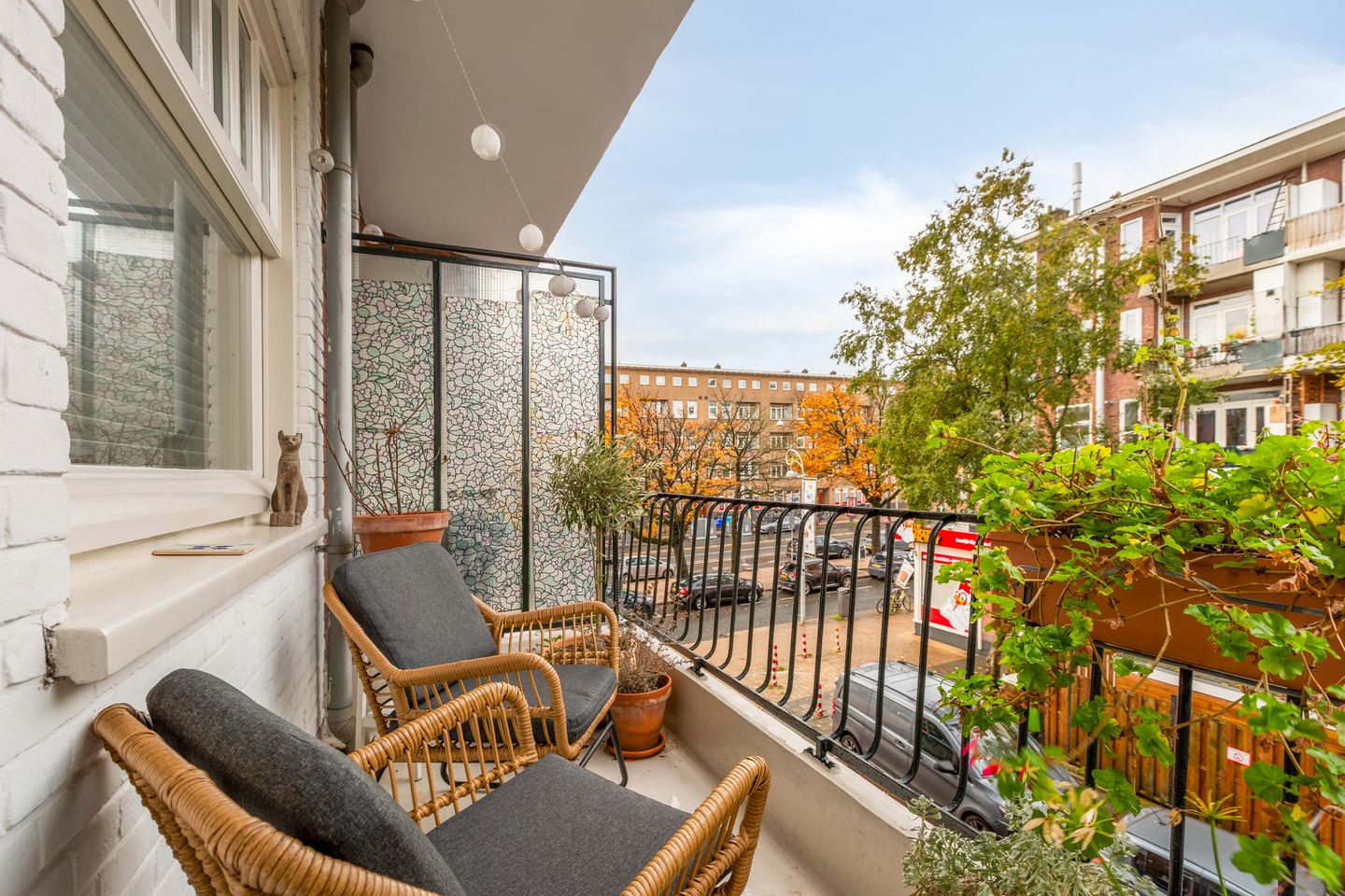 Photo 25 of Trouringhstraat 8-1