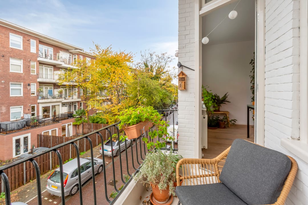 Photo 26 of Trouringhstraat 8-1