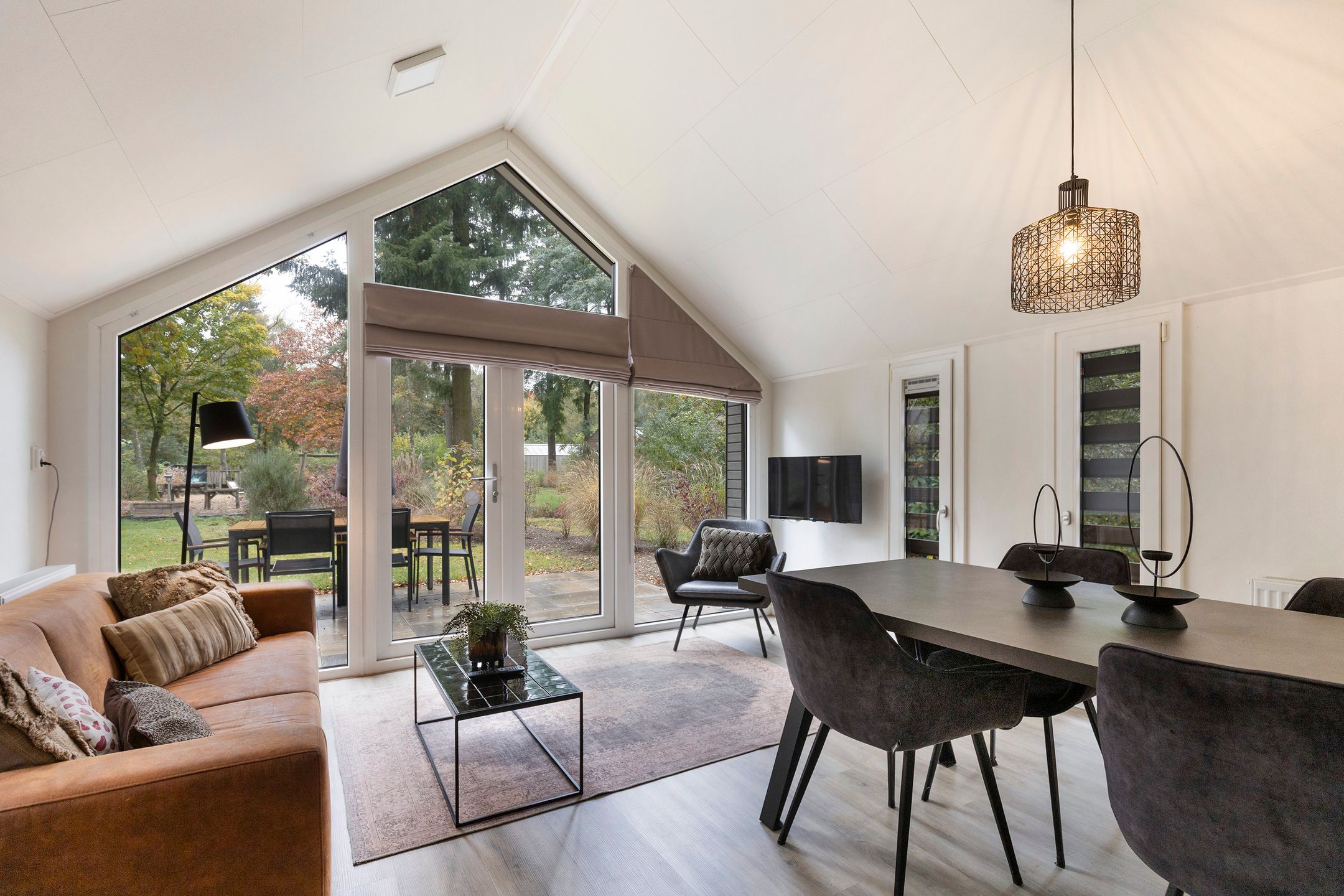 2-bedroom freehold villa in Arnhem — photo 2 of 5