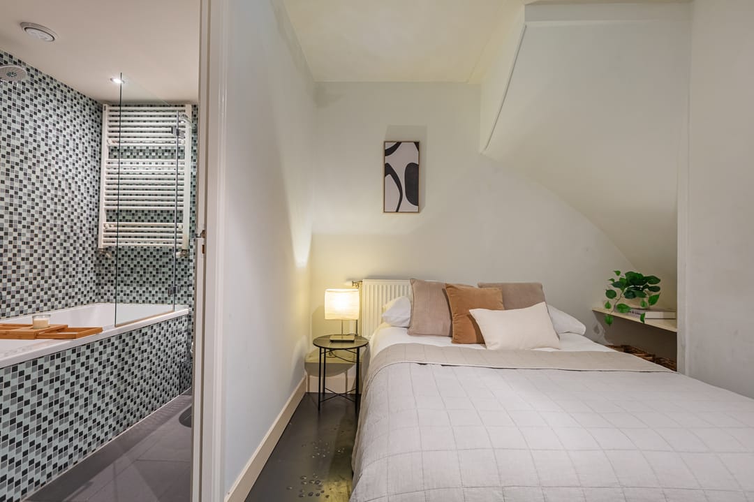 Foto 16 van Tweede Laurierdwarsstraat 56