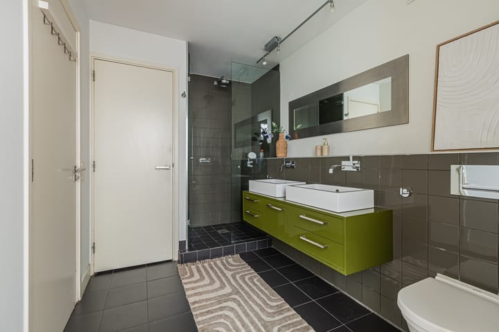 Foto 24 van Tweede Laurierdwarsstraat 56