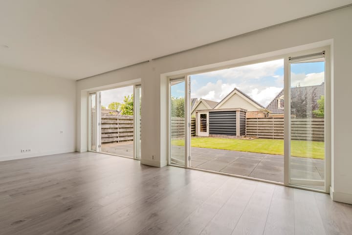 Foto 6 van Havenplein 9