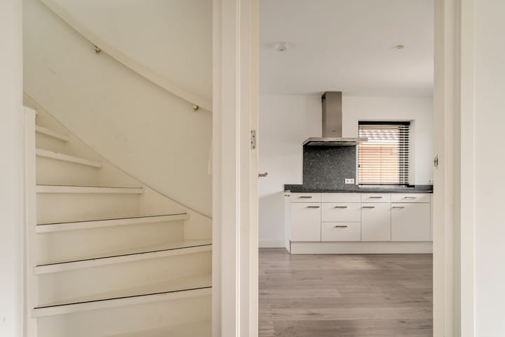 Foto 20 van Havenplein 9