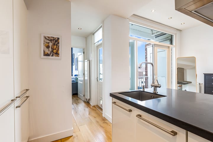 Foto 26 van Sluisstraat 50-3