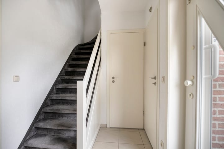 Foto 6 van Volkerak 7