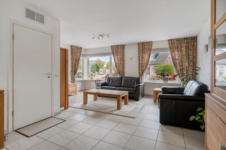 Foto 7 van Volkerak 7