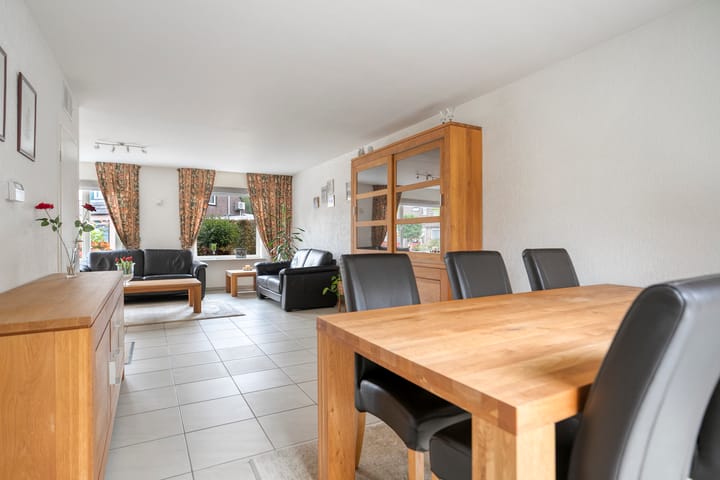 Foto 12 van Volkerak 7