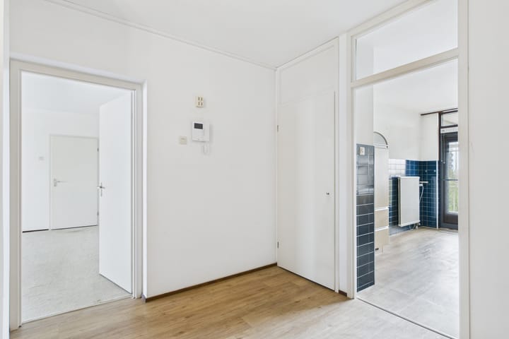 Photo 10 of Churchilllaan 736