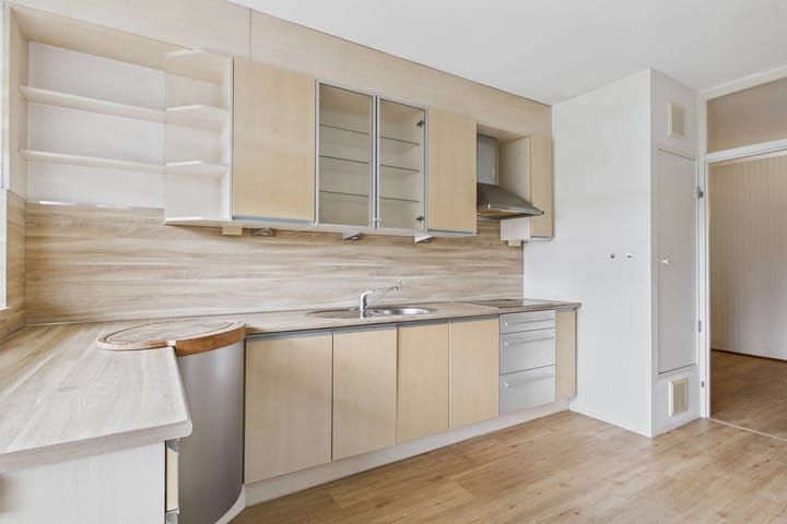 Photo 11 of Churchilllaan 736