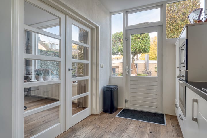 Foto 21 van Oosteinderweg 59