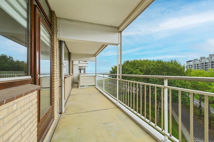 Photo 13 of Churchilllaan 736