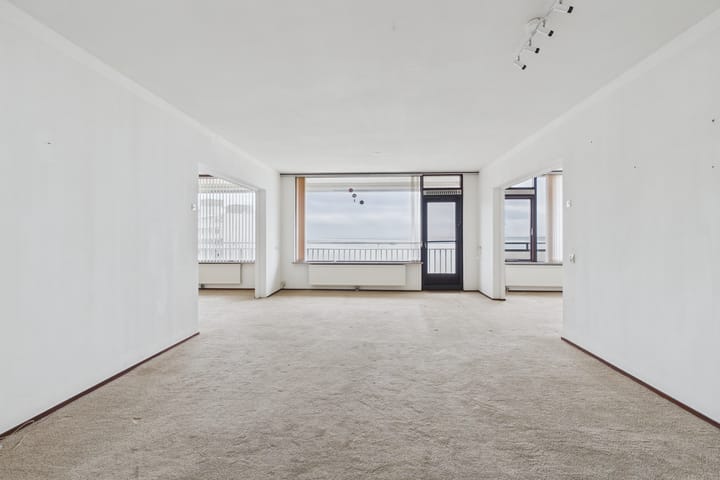 Photo 16 of Churchilllaan 736