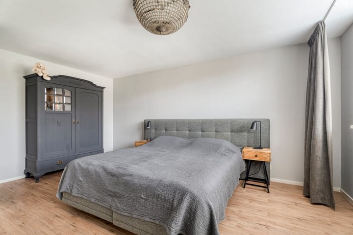 Foto 28 van Oosteinderweg 59