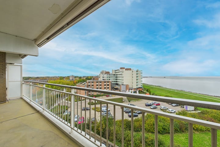 Photo 21 of Churchilllaan 736