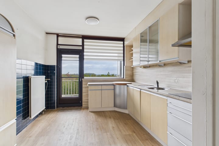 Photo 14 of Churchilllaan 736