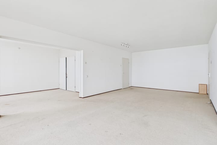 Photo 26 of Churchilllaan 736