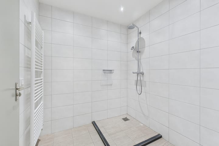 Photo 35 of Churchilllaan 736