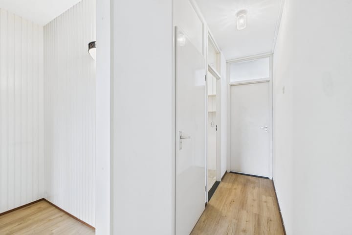 Photo 36 of Churchilllaan 736