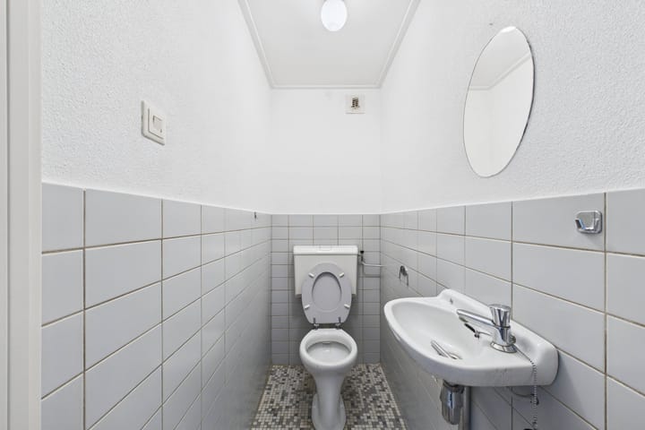 Photo 37 of Churchilllaan 736