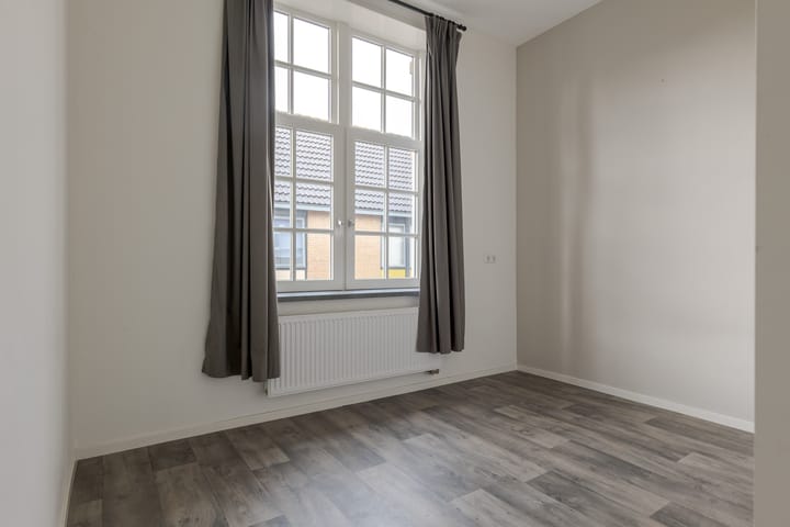 Foto 21 van Tuinstraat 34