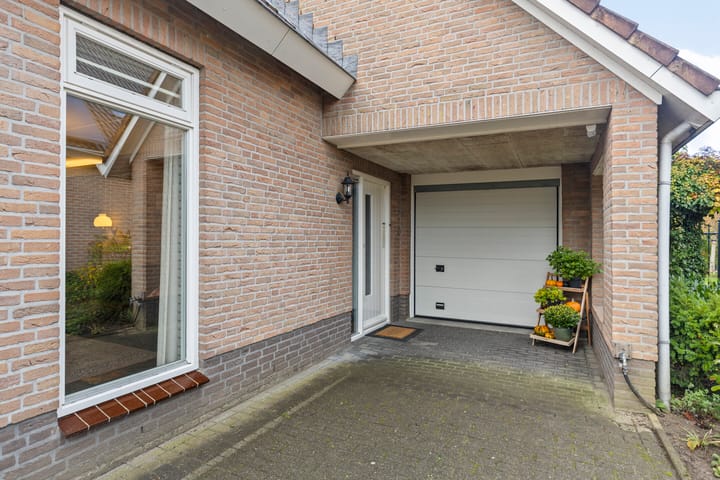 Photo 10 of Boomgaarden 27