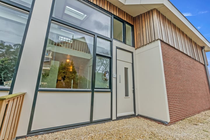 Foto 46 van Carneoolstraat 40-B