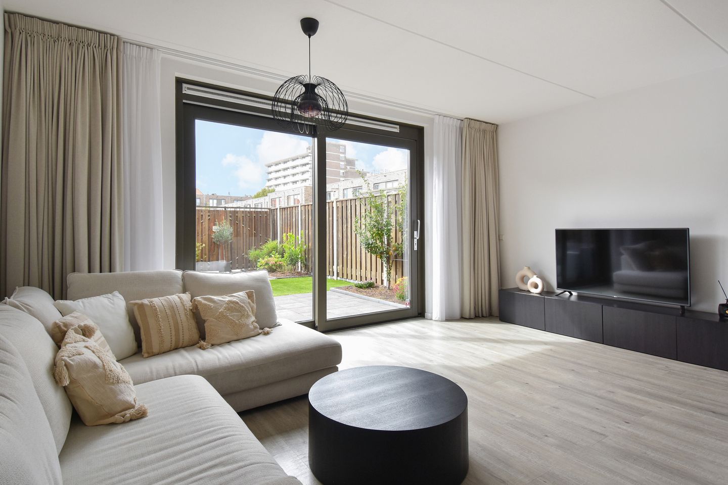 Foto 5 van Lekstraat 135