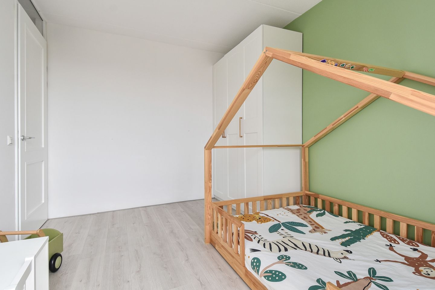 Foto 25 van Lekstraat 135