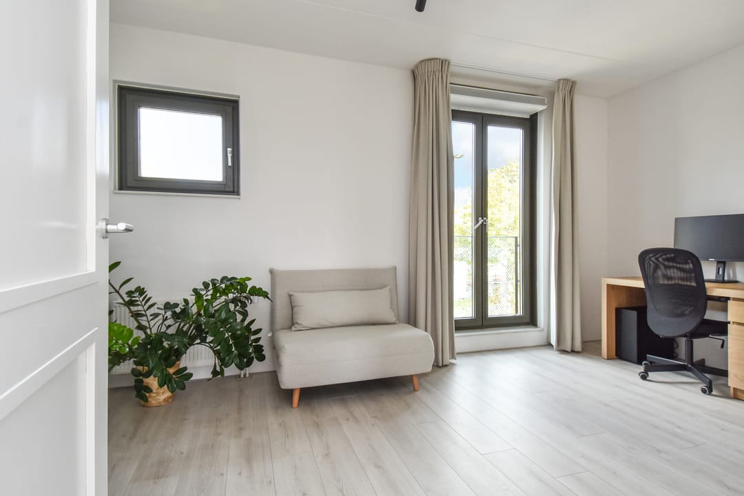 Foto 26 van Lekstraat 135