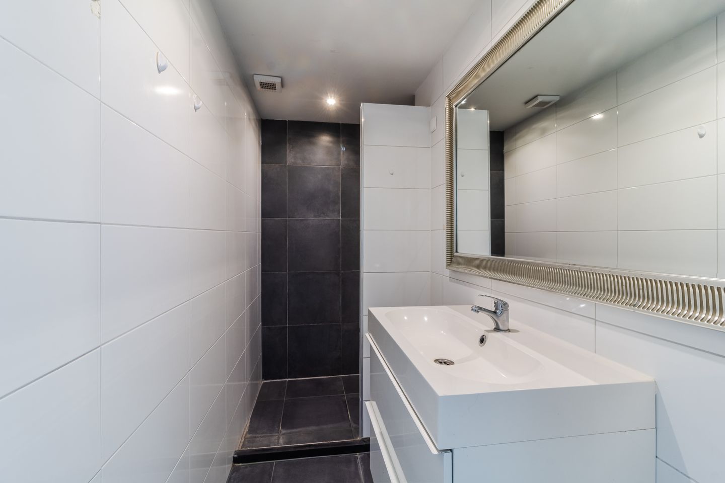 Foto 19 van Aert van Neslaan 509