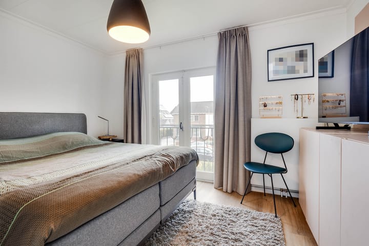 Photo 17 of Mgr. Claessensstraat 51