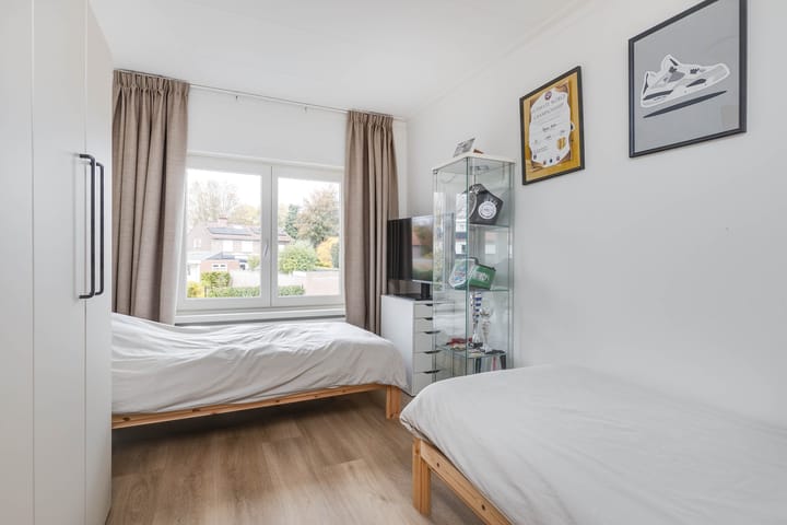 Photo 19 of Mgr. Claessensstraat 51