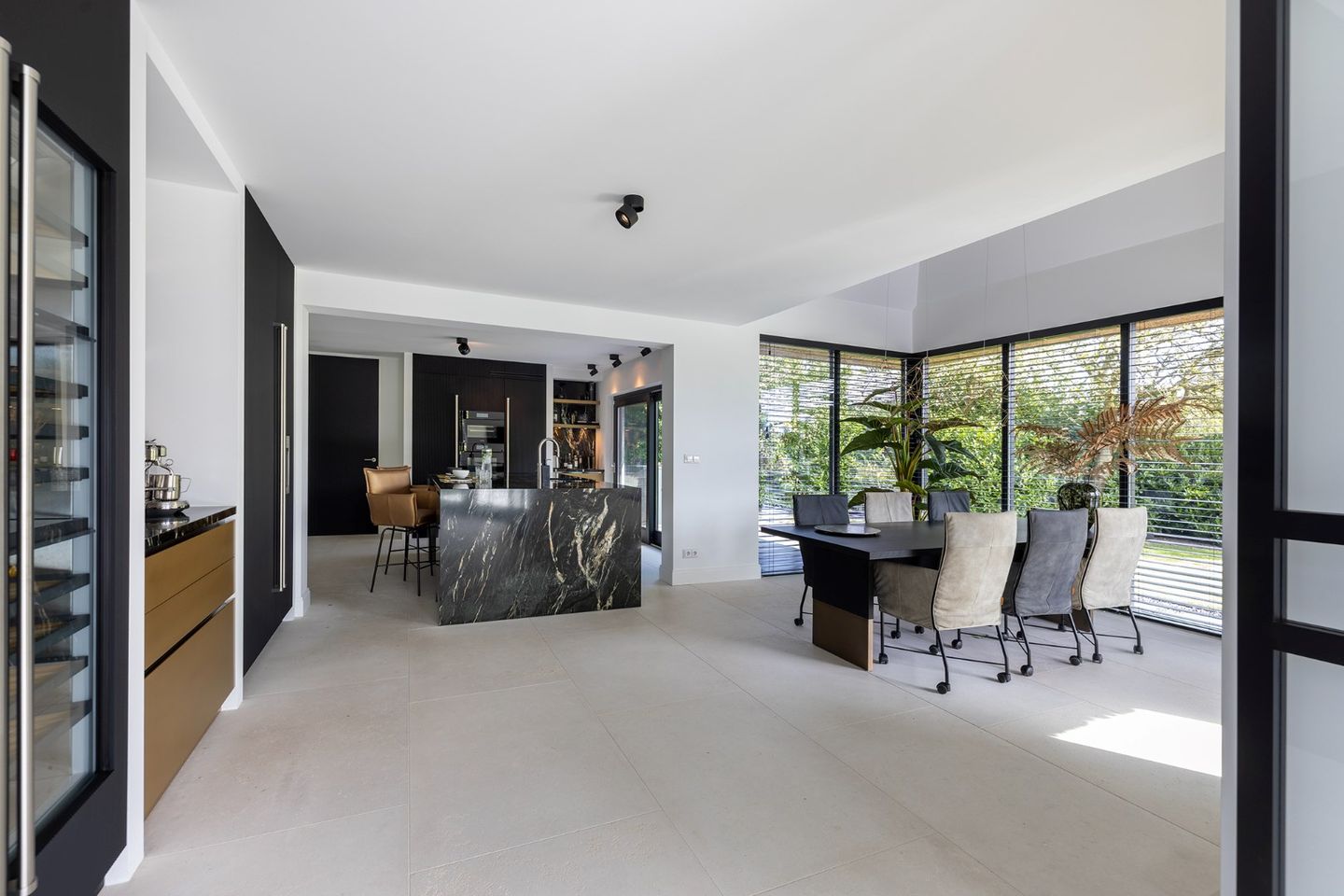 Foto 10 van Grevelingenhout 90