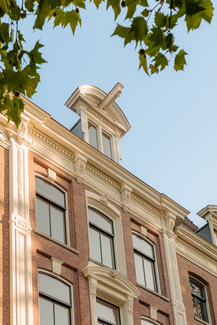 Photo 8 of Vossiusstraat 17-D