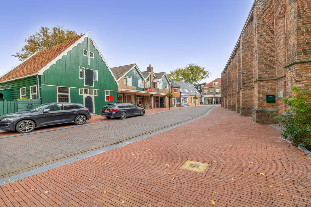 Foto 37 van Kerkplein 8