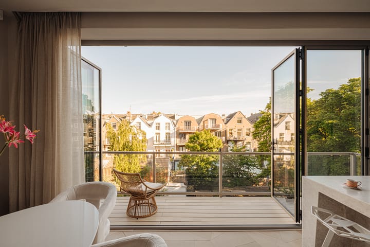 Photo 33 of Vossiusstraat 17-D