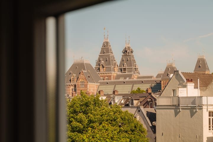 Photo 48 of Vossiusstraat 17-D