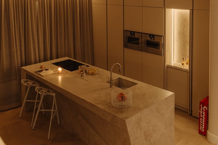 Photo 61 of Vossiusstraat 17-D