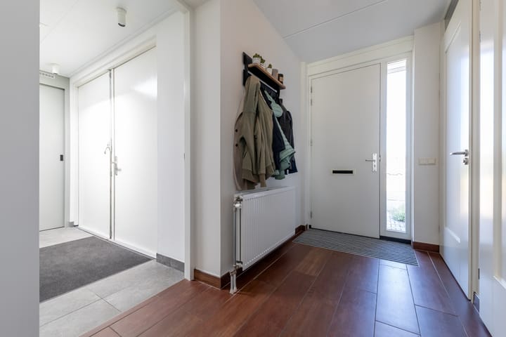 Photo 5 of Emailleerstraat 2