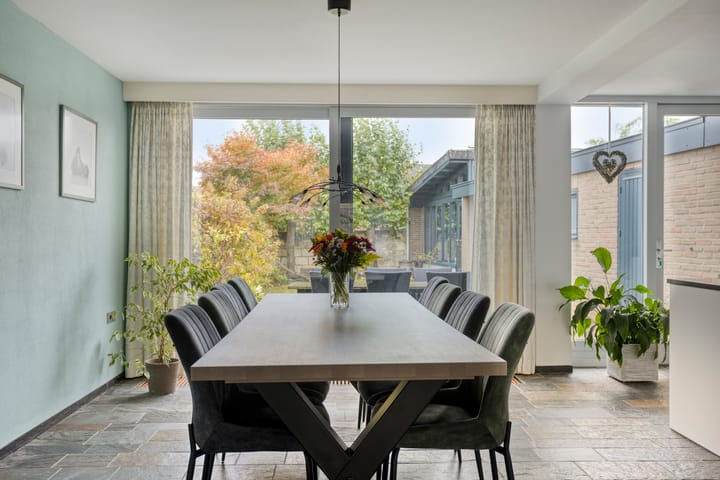 Foto 9 van Limburgerstraat 50