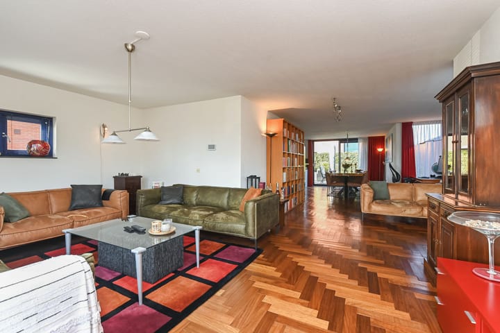 Photo 2 of Marjoleinveld 1