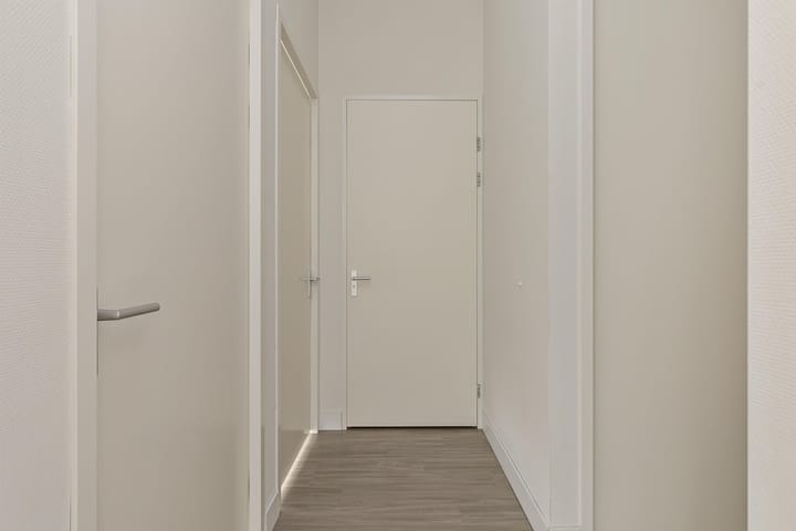 Photo 15 of 1e Lulofsdwarsstraat 10-F