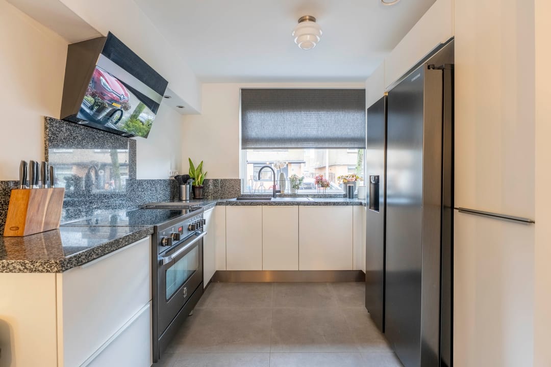 Photo 8 of Zilverschoon 27