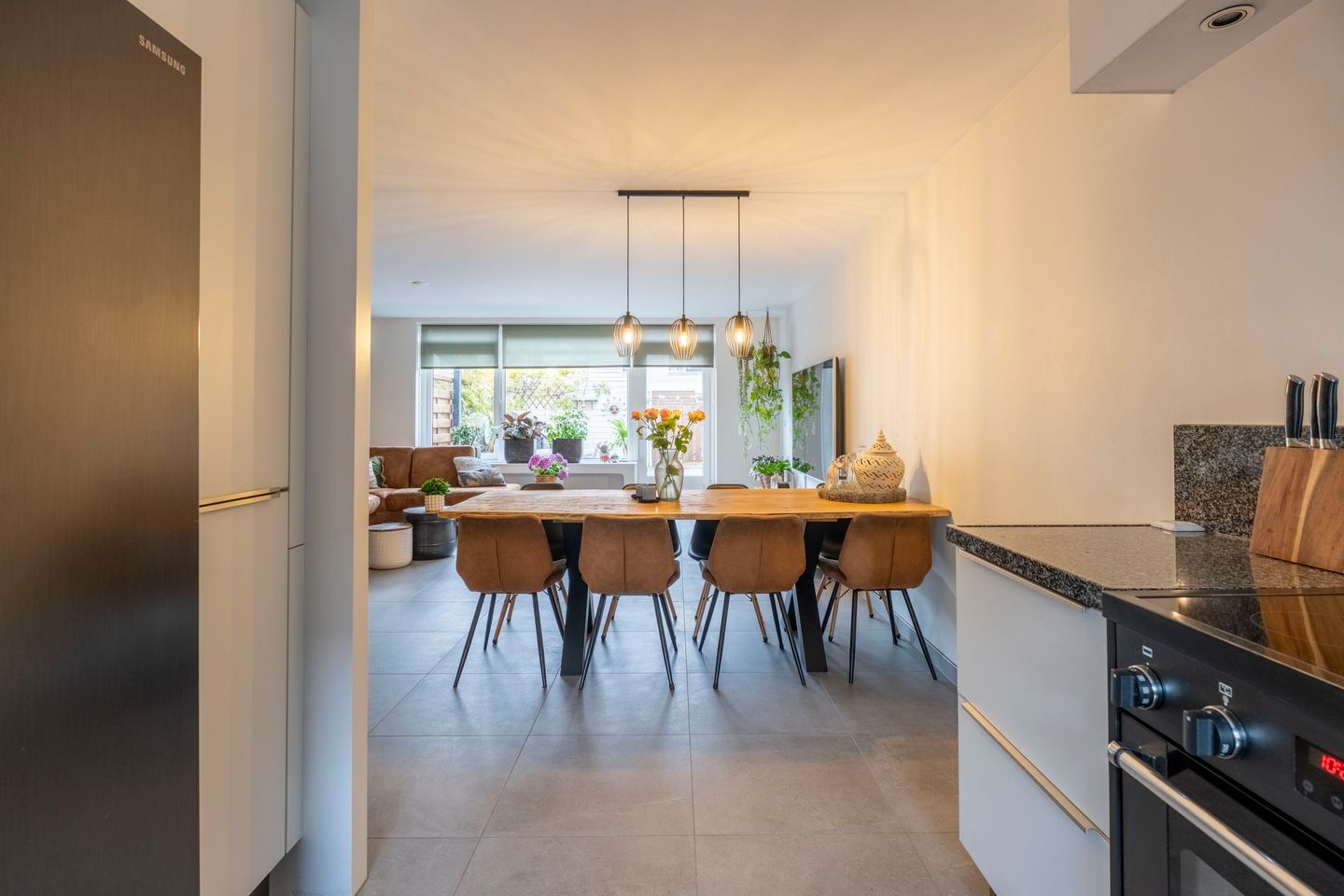 Photo 10 of Zilverschoon 27