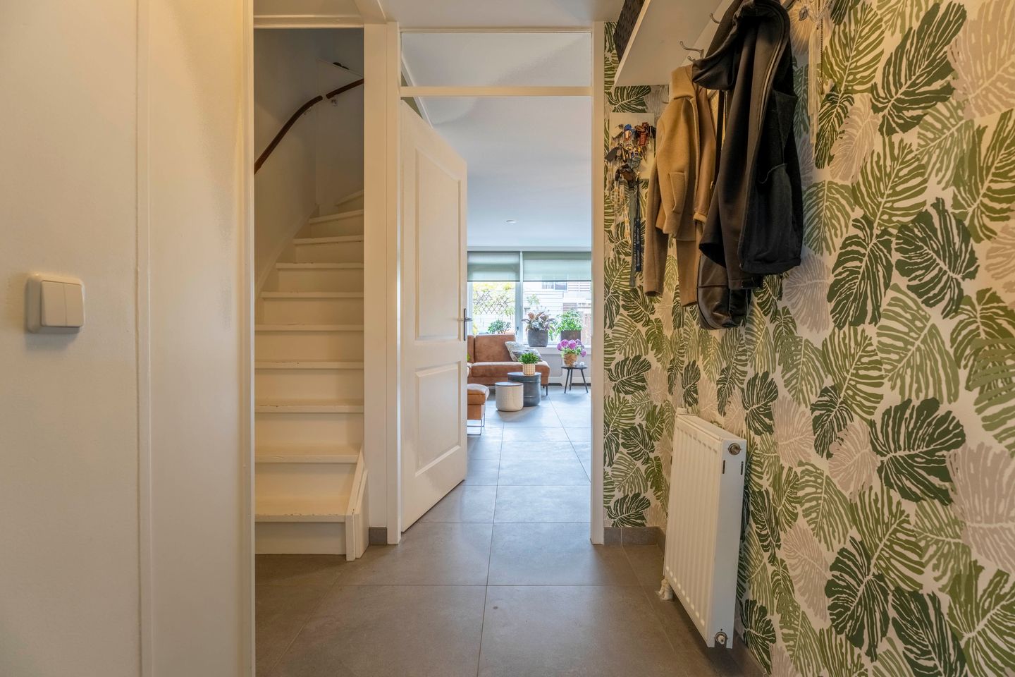 Photo 14 of Zilverschoon 27