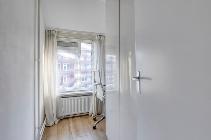 Foto 24 van Hyacinthstraat 199