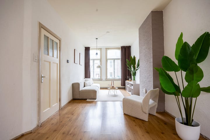 Photo 8 of van Trieststraat 4