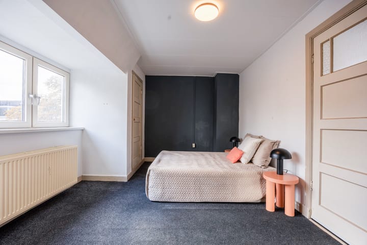 Photo 29 of van Trieststraat 4